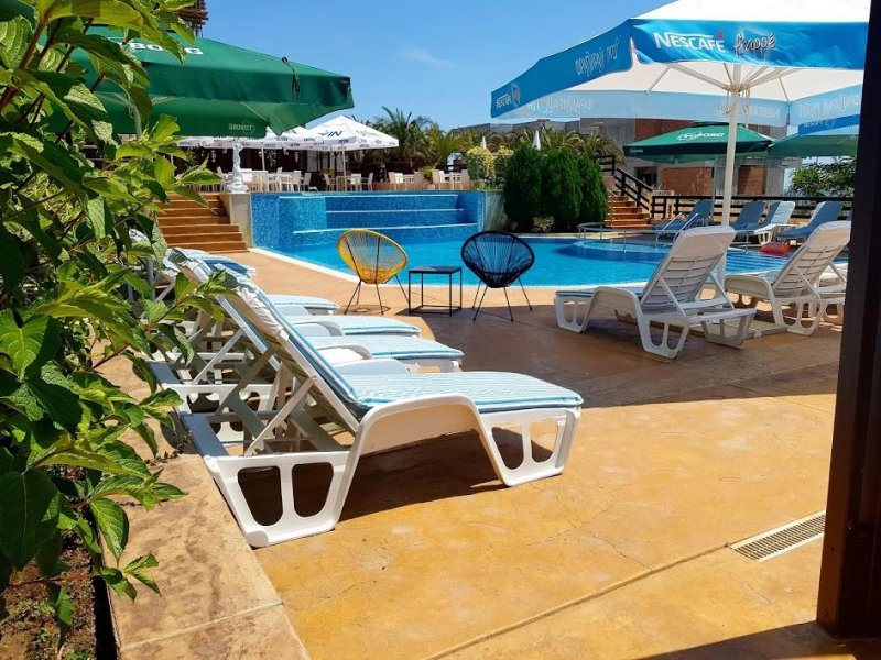 Хотел Голдън Плейс - Снимка 3