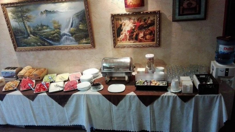 Хотел Голдън Плейс - Снимка 8