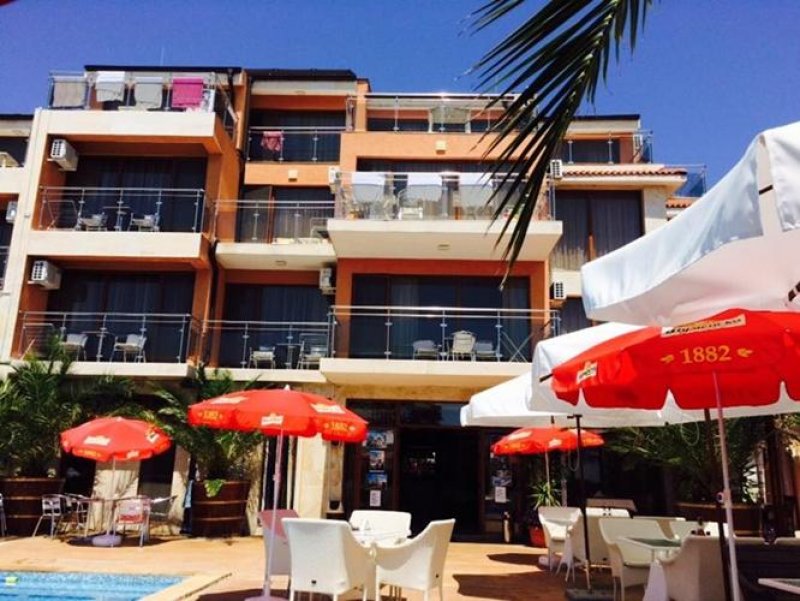 Хотел Голдън Плейс - Снимка 10