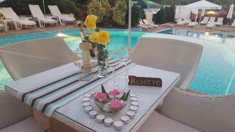 Хотел Голдън Плейс - Снимка 10