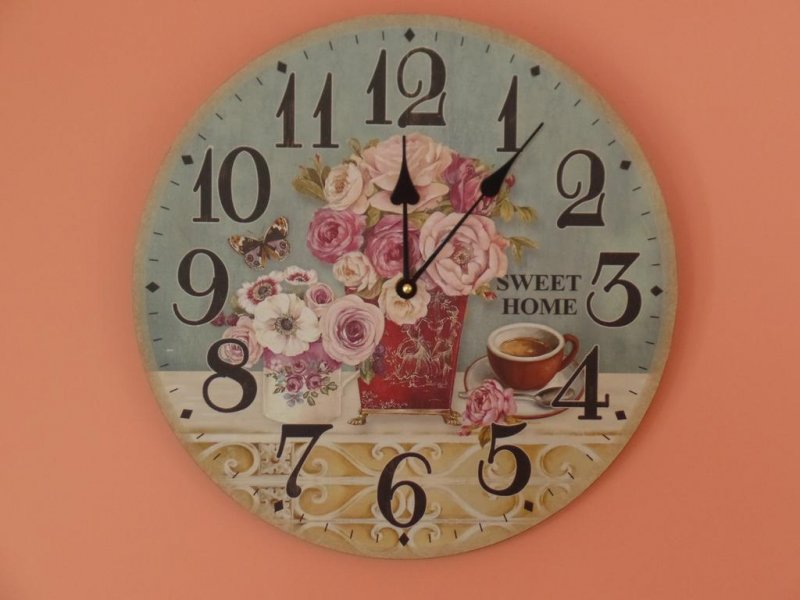 Ouzas Hotel - Снимка 2