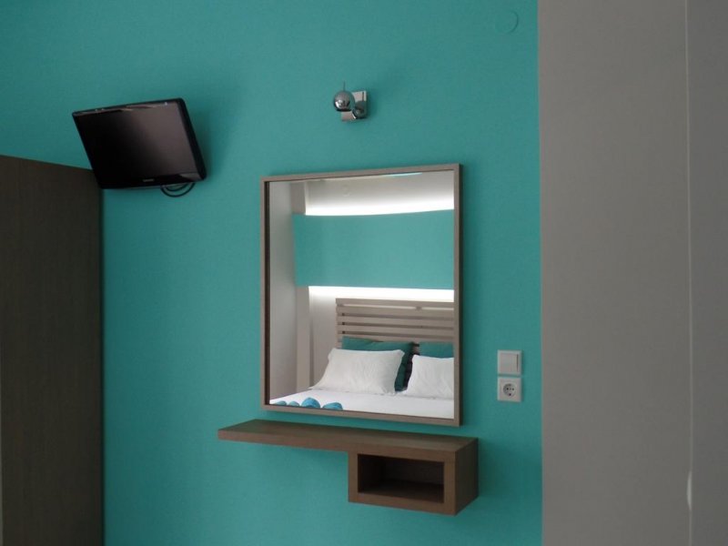 Ouzas Hotel - Снимка 5