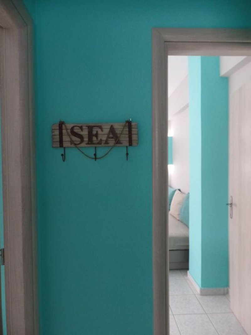 Ouzas Hotel - Снимка 11