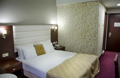 Hotel Continental - Снимка 7