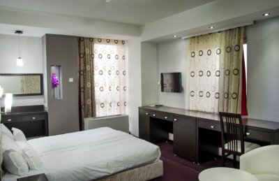 Hotel Continental - Снимка 8