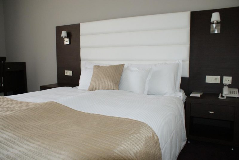 Hotel Continental - Снимка 9