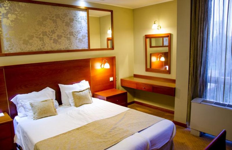 Hotel Continental - Снимка 2