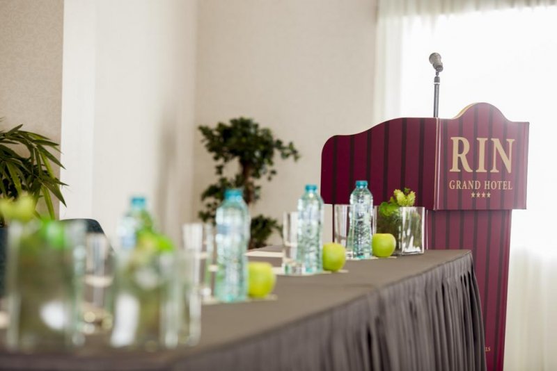 RIN Grand Hotel - Снимка 10