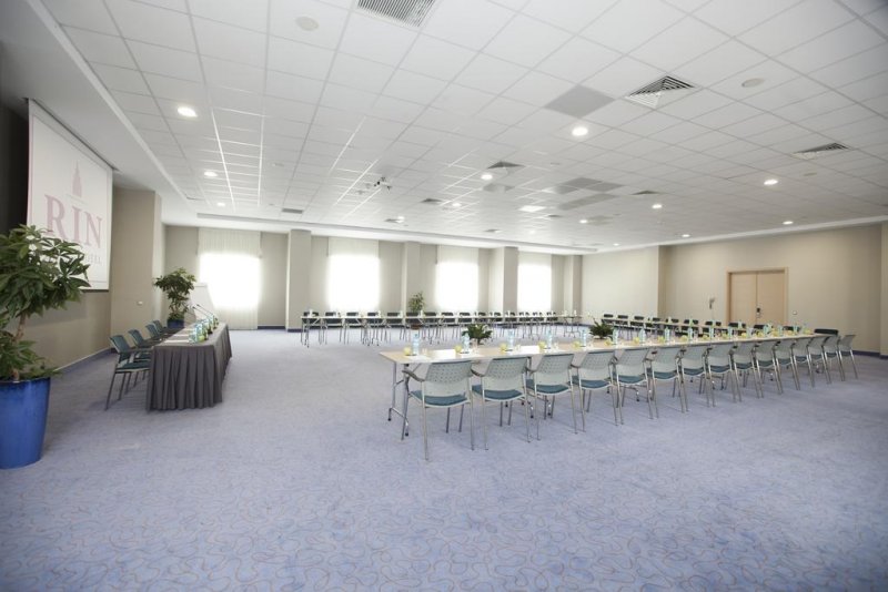 RIN Grand Hotel - Снимка 11