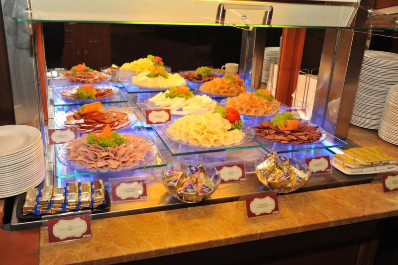 RIN Grand Hotel - Снимка 4