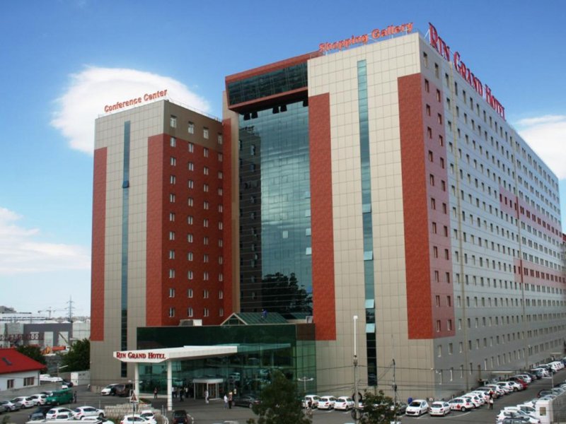 RIN Grand Hotel - Снимка 1