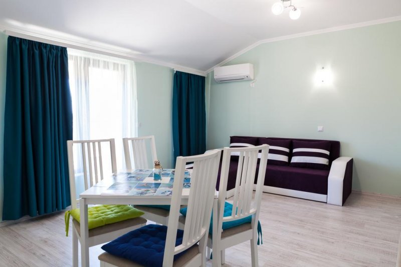 Комплекс Ла Мер - Снимка 11