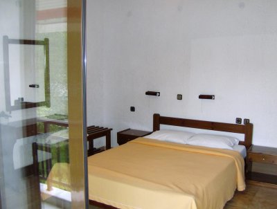 Hotel Lefkes - Снимка 7