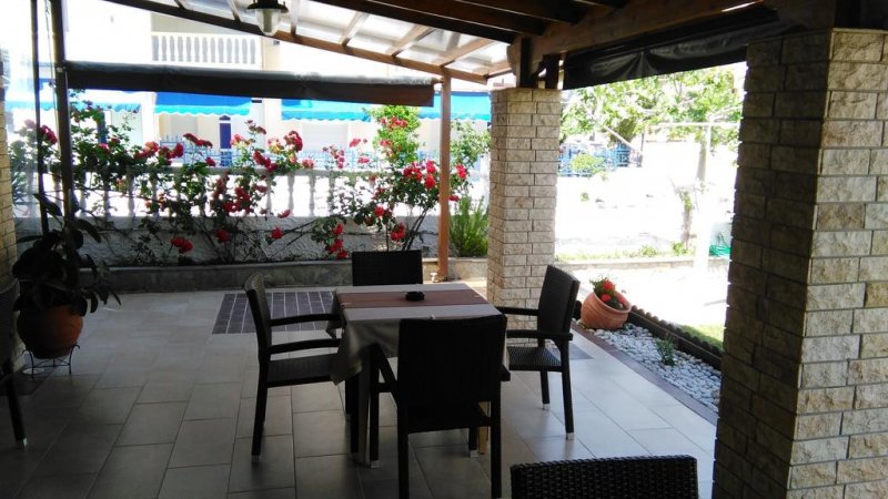 Hotel Lefkes - Снимка 5