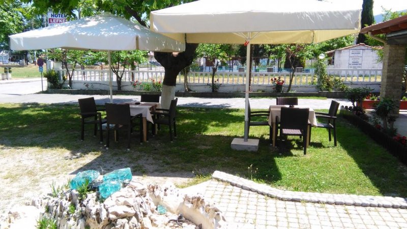 Hotel Lefkes - Снимка 5