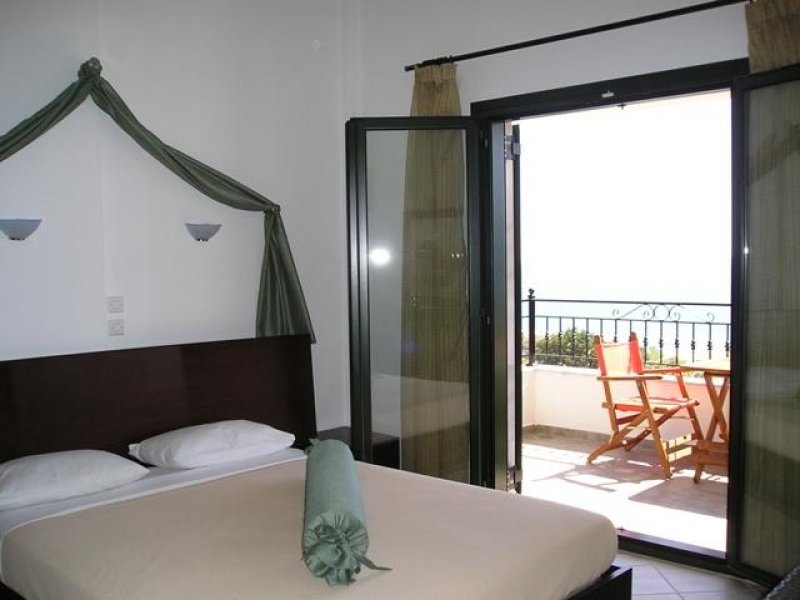 Golden Beach Inn - Снимка 9