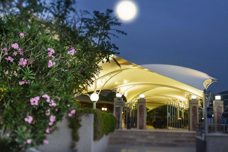 Tusan Beach Resort - Снимка 9