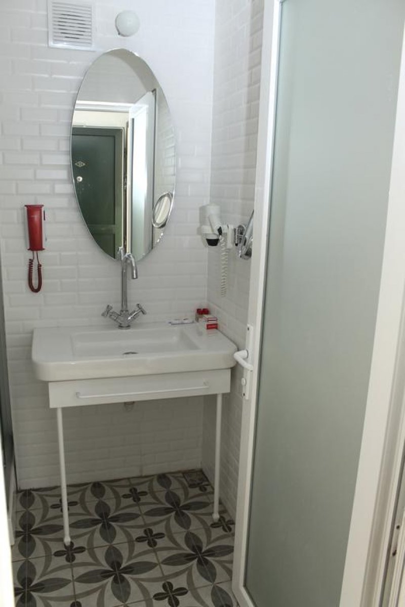 The Magnific Hotel - Снимка 5