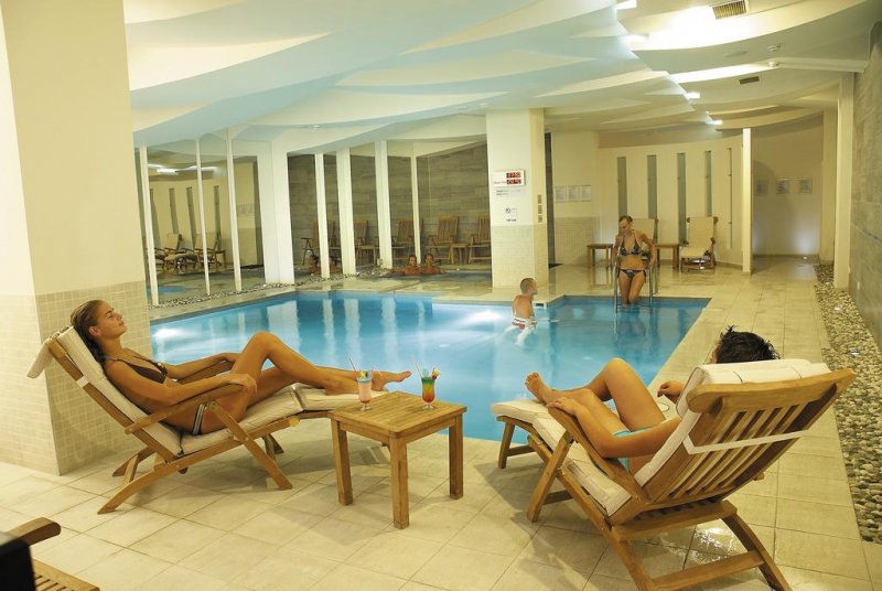 Korumar Hotel Deluxe - Снимка 8