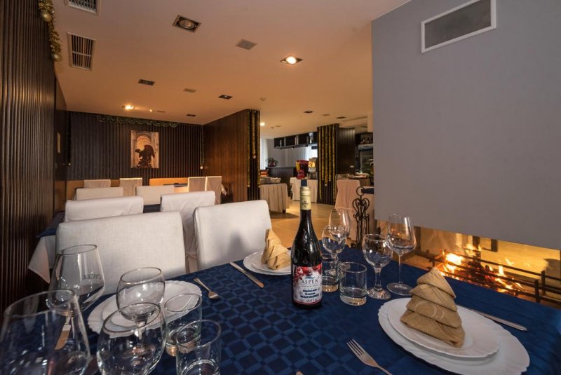 Апартхотел Аспен - Снимка 4