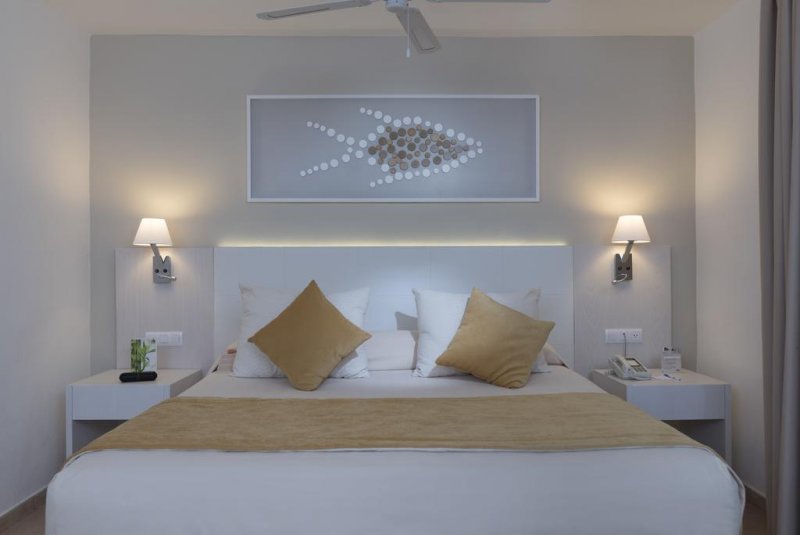 Natura Park Beach & Spa Eco Resort - Снимка 11