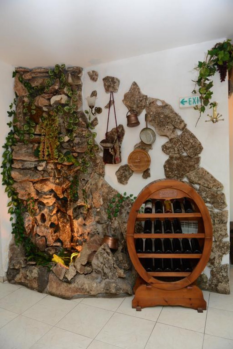 Хотел Холидей Груп - Снимка 11