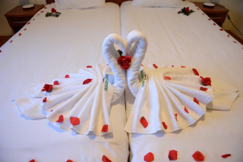 Хотел Холидей Груп - Снимка 4