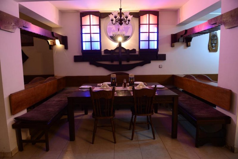 Хотел Холидей Груп - Снимка 4