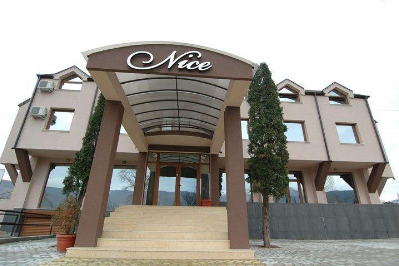 Хотел Найс - Снимка 9