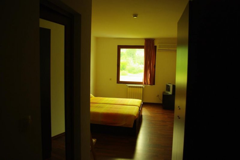 Хотел Найс - Снимка 4