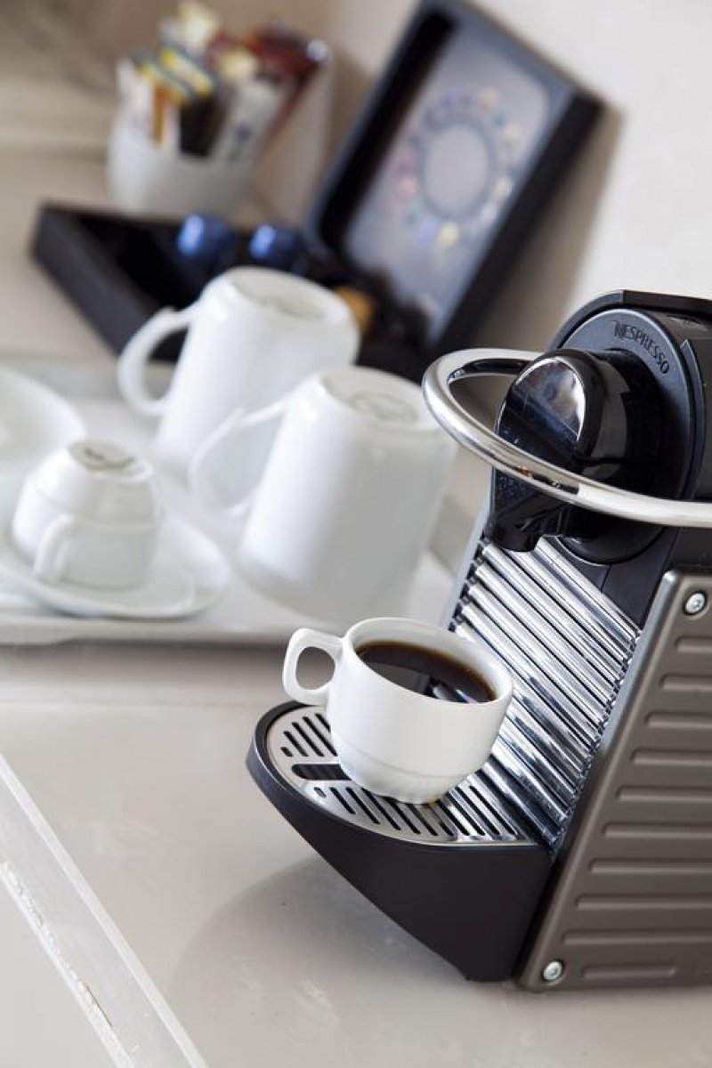 Radisson Blu Conference & Airport Hotel Istanbul - Снимка 1