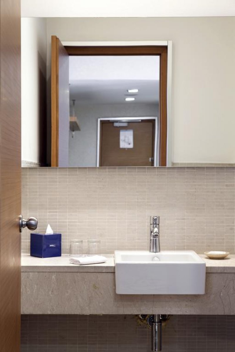 Radisson Blu Conference & Airport Hotel Istanbul - Снимка 5