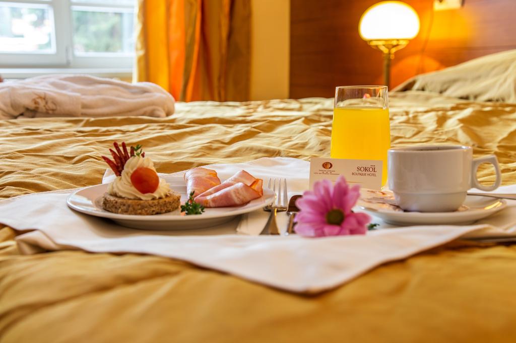 Нощувка на човек със закуска и вечеря в хотел Сокол***, Боровец! - Снимка 16
