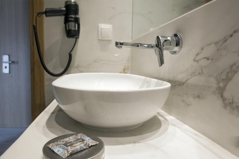 Golden Star City Resort - Снимка 9