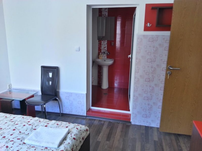 Къща за гости Зора - Снимка 4