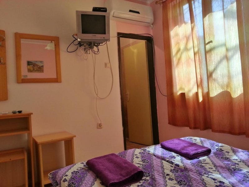 Къща за гости Зора - Снимка 2