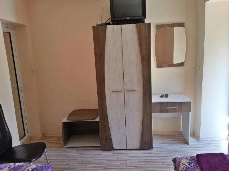 Къща за гости Зора - Снимка 8