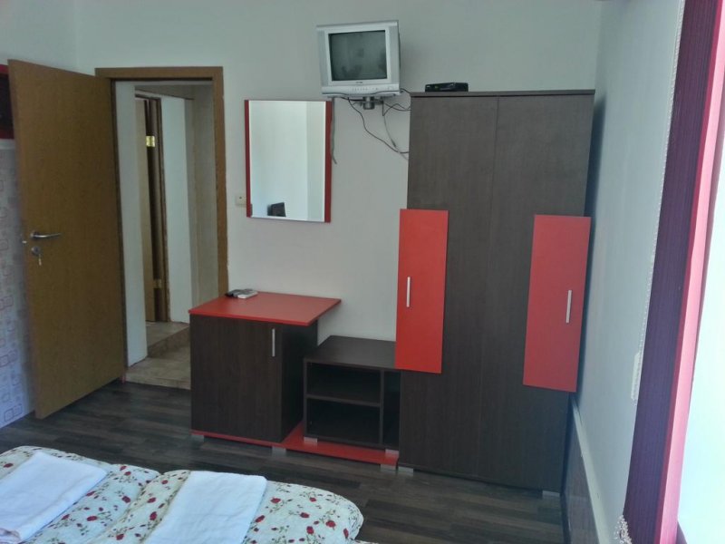 Къща за гости Зора - Снимка 7