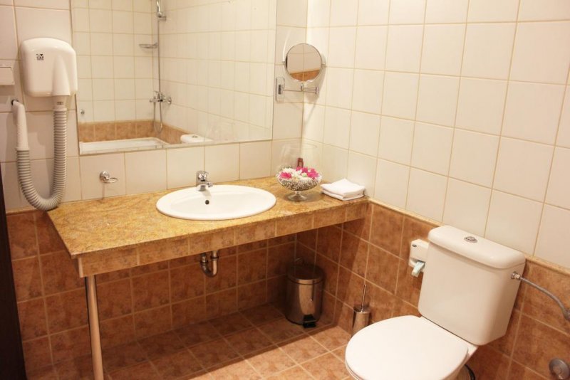 Хотел Кендрос - Снимка 1