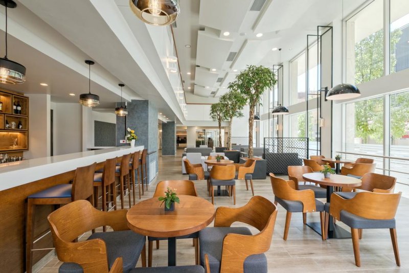 The Stanley - Снимка 2