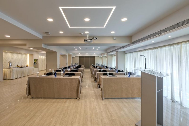 The Stanley - Снимка 11