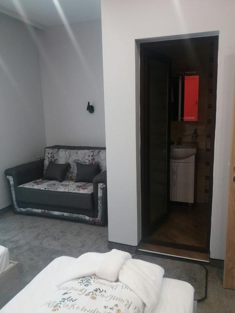 Къща за гости Хисарски - Снимка 3