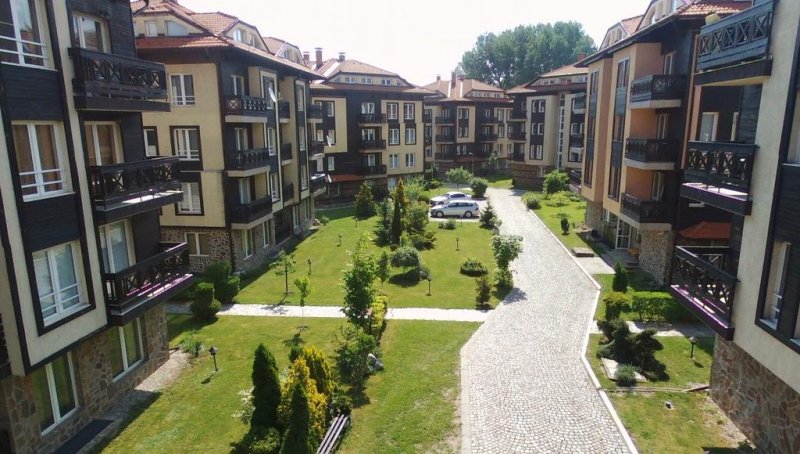 Комплекс Божурленд - Снимка 9