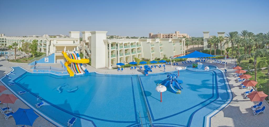 Самолетна екскурзия до Египет! 7 Аll Inclusive нощувки в хотел хотел Hilton Resort 5* от Караджъ Турс - Снимка 29