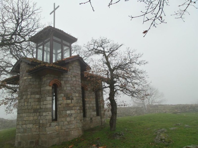 Хотел Божур - Снимка 1