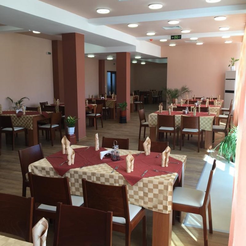 Хотел Божур - Снимка 7