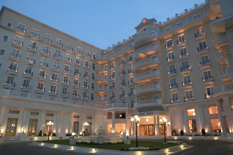 Grand Hotel Palace - Снимка 10