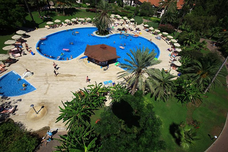 Starlight Resort Hotel - Снимка 10