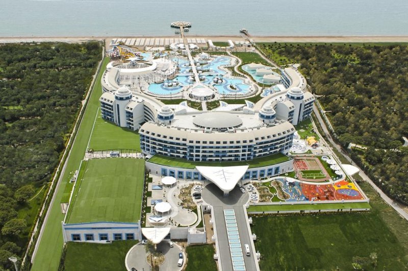 Sueno Hotels Deluxe Belek - Снимка 1