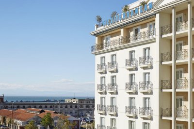 Mediterranean Palace - Снимка 1